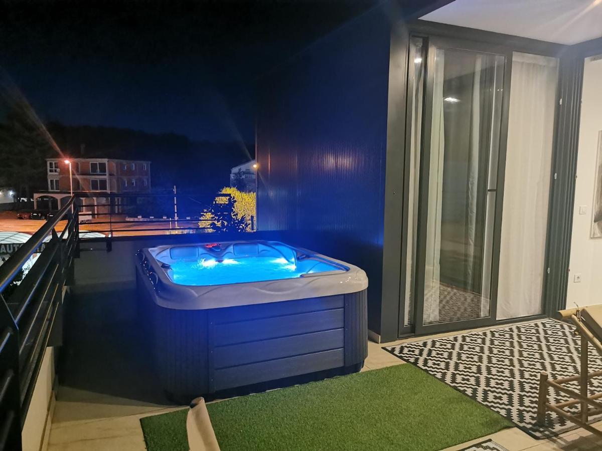 Apartments Marta 1 Zadar Ngoại thất bức ảnh