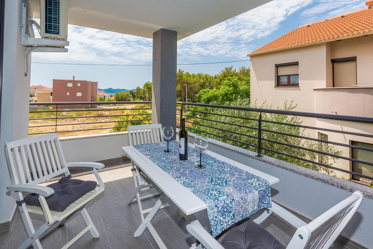 Apartments Marta 1 Zadar Ngoại thất bức ảnh